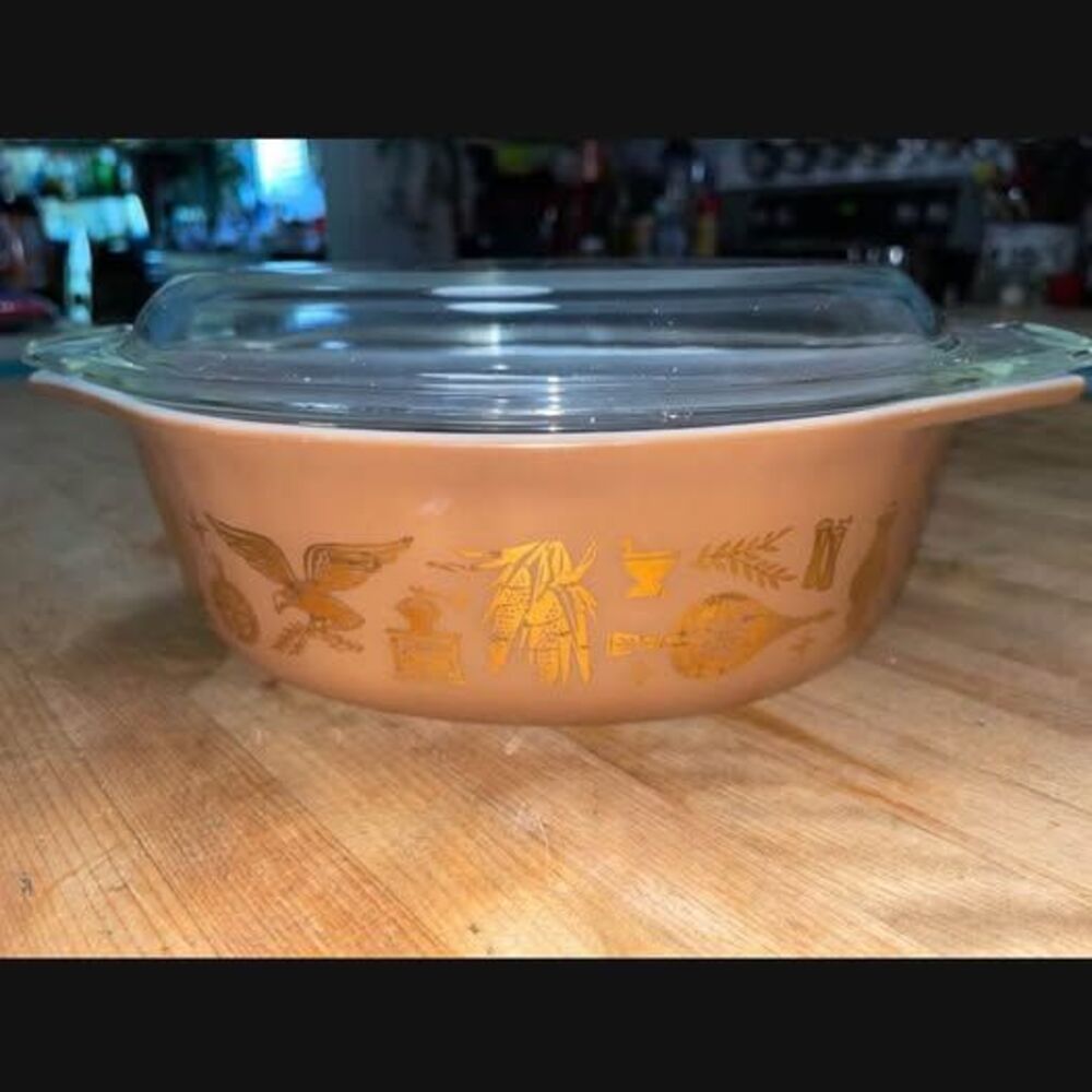 Vintage Pyrex Early American Casserole Dish with Lid